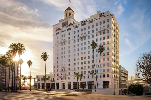 Photo 1 - Fairmont Breakers Long Beach