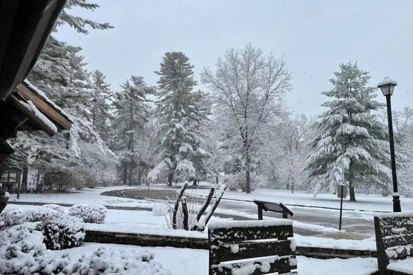 Photo 1 - White Pines Lodge