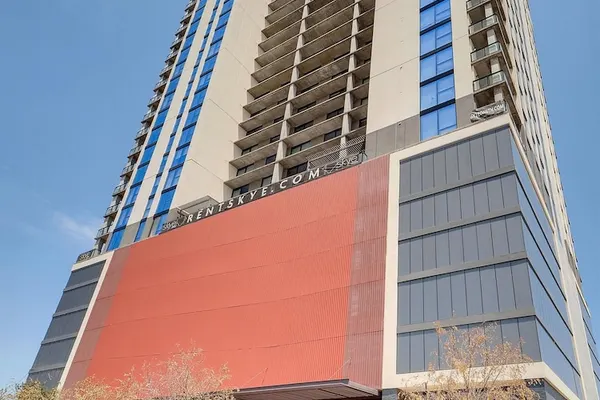 Photo 1 - Global Luxury Suites at Downtown Phoenix