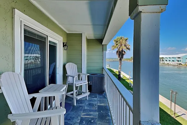 Photo 1 - Kontiki Beach Resort #221