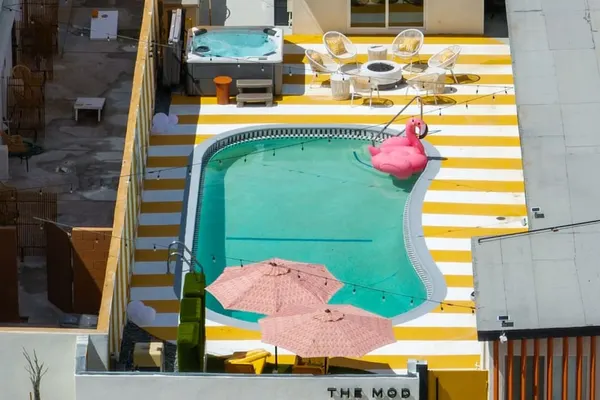 Photo 1 - Mod Hotel in Palm Springs