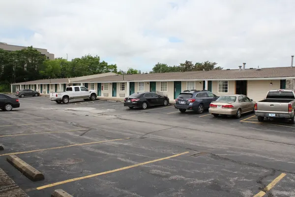Photo 1 - Executive Inn & Suites