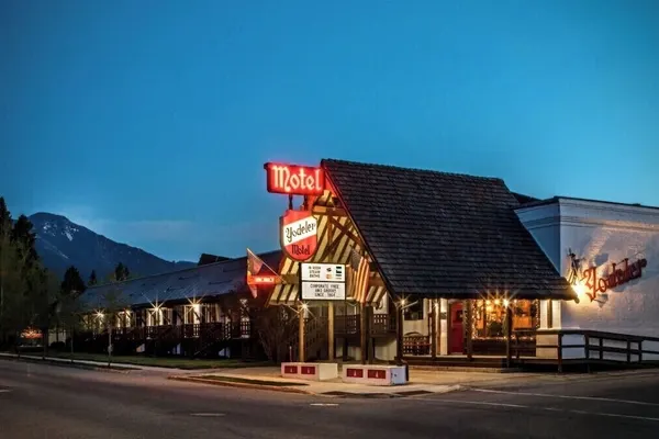 Photo 1 - Yodeler Motel