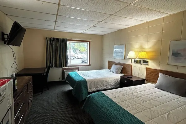 Photo 1 - Grand Inn