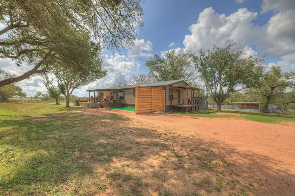 Photo 1 - Sage: Peaceful Hill Country Retreat With Hot-tub!