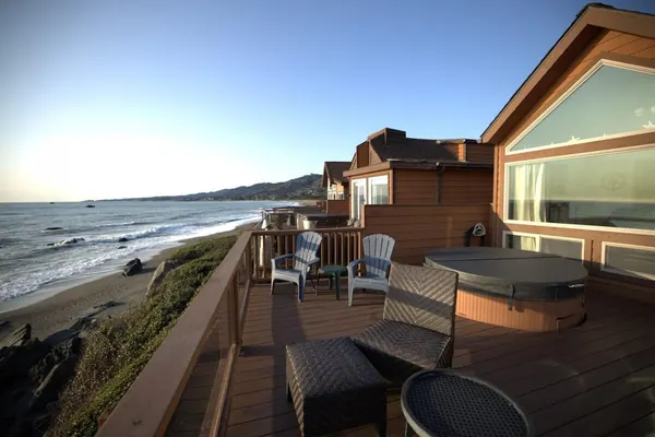 Photo 1 - Ocean Front Cabin 14 w Jacuzzi Gorgeous Views