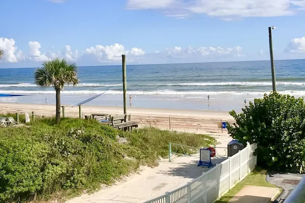 Photo 1 - Beach Haven -ocean View At Symphony Beach Club