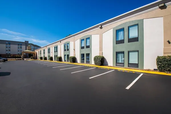 Photo 1 - Quality Inn Chattanooga Hamilton Place