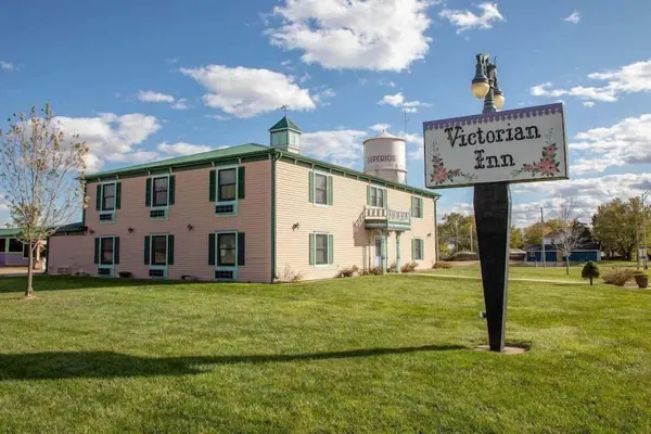 Photo 1 - Superior Victorian Inn