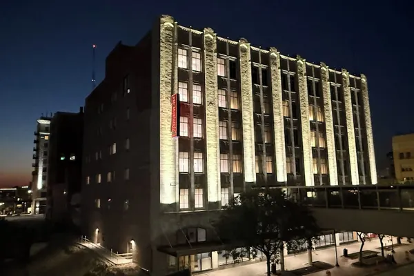 Photo 1 - Hampton Inn by Hilton Lincoln Downtown