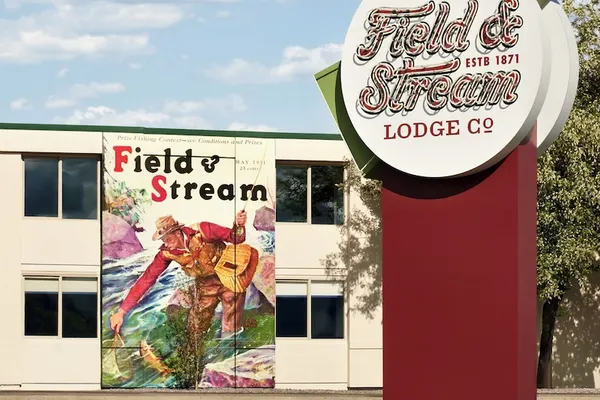 Photo 1 - Field & Stream Lodge Bozeman