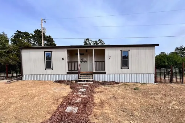 Photo 1 - Daze Off - Pet Friendly Suite 1 Bedroom Hotel Room by The Lodges at Fossil Creek