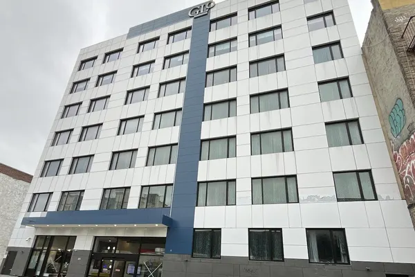 Photo 1 - GLō Best Western Bronx NYC