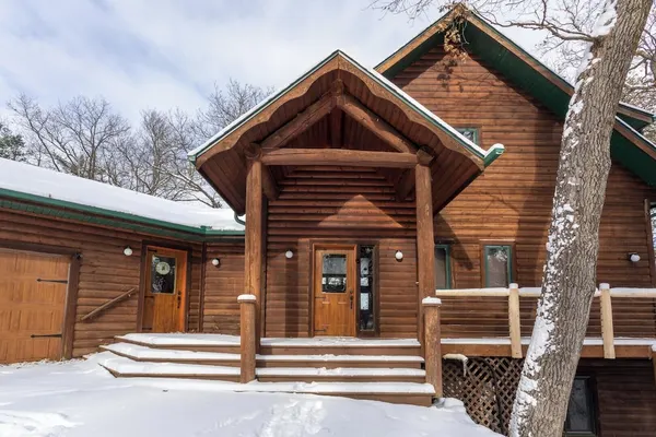 Photo 1 - Otter Cove Lodge