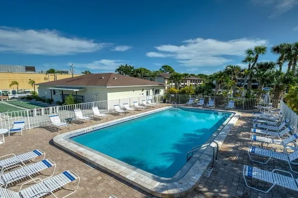 Photo 1 - Palm Manor Resort - Unit 6-203