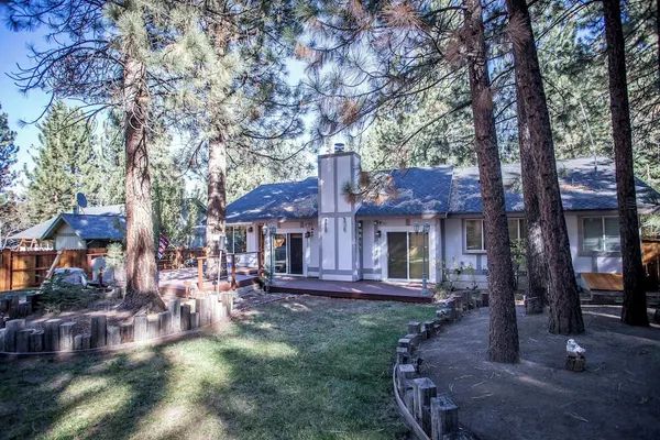 Photo 1 - Majestic Pines