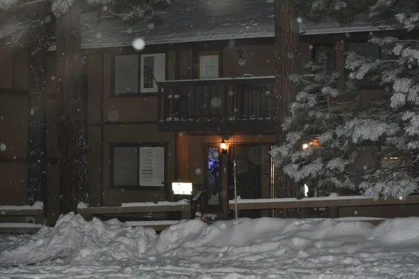 Photo 1 - Snow Summit Getaway