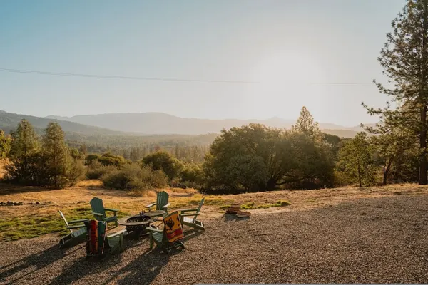 Photo 1 - Scenic View Wildwood Heaven Hottub by Casa Oso