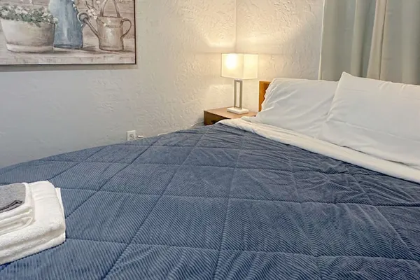 Photo 1 - Serene 1BR Escape Near Bricktown - 32A