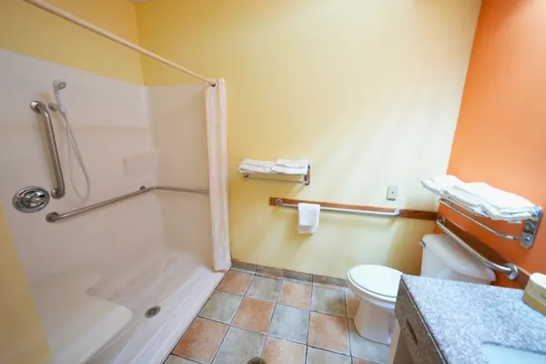 Photo 1 - Rock Island Inn & Suites Streator IL