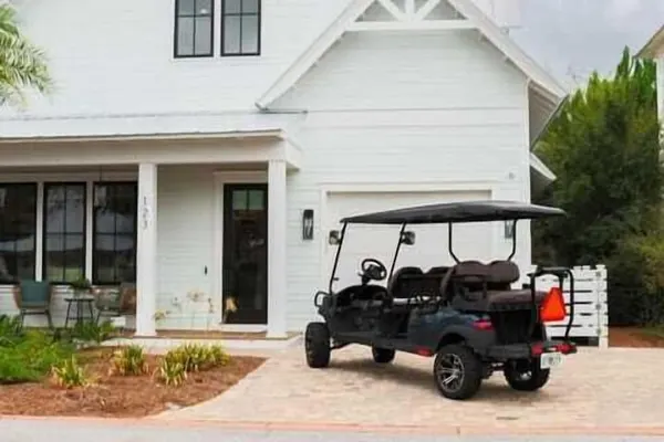 Photo 1 - Shellom by Avantstay Newly Built, Pool Access, Golf Cart + Bikes Included