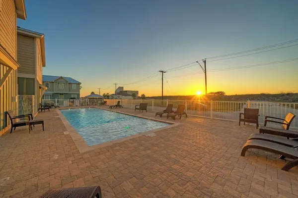 Photo 1 - Ridley Retreat Community Pool, Mins to the Beach Corpus Christi + Port A