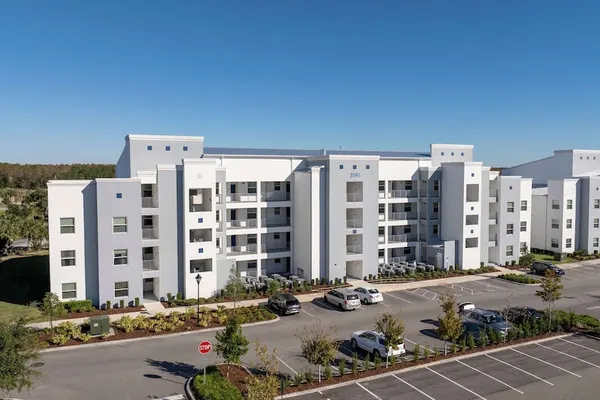 Photo 1 - 3191 402 Family Fun 3BR Themed Apt Near Disney
