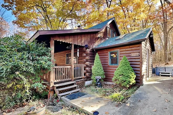 Photo 1 - Cozy Cabin