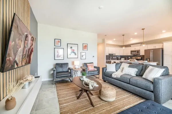 Photo 1 - Chic 2bed Condo at Storey Lake Mickey Room