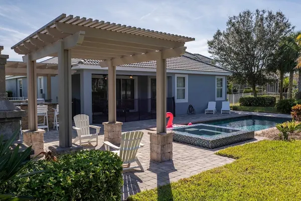 Photo 1 - Luxurious 4Bd Villa Private Pool Spa Champions Gate Resort 9021