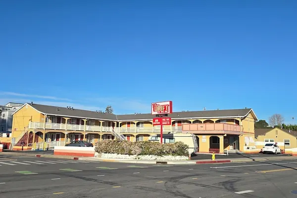 Photo 1 - Drift Inn