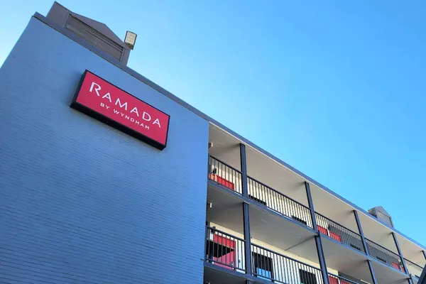 Photo 1 - Ramada By Wyndham Kenner/New Orleans Airport South