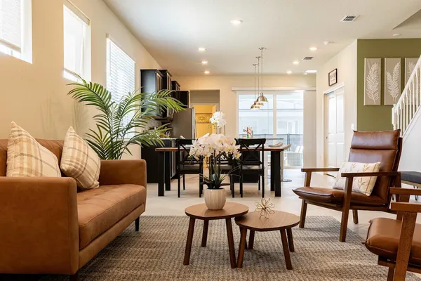 Photo 1 - Family Friendly 5BR Home Pool Patio Room for 10