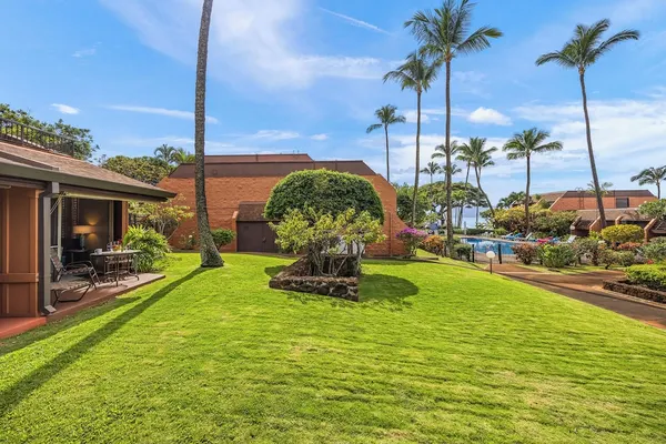 Photo 1 - Kuleana Club - 210