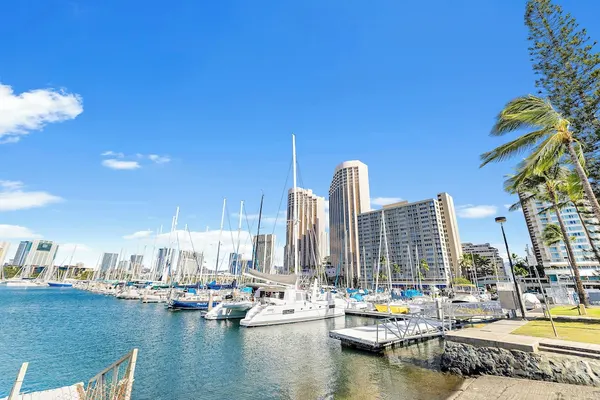 Photo 1 - Ocean View 1BR at Ilikai Marina