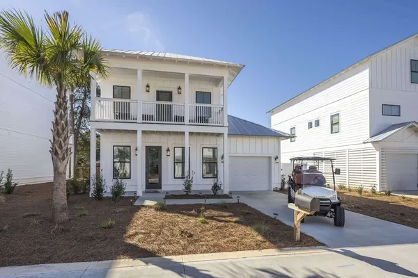 Photo 1 - Beach to Bay 3BR Retreat - Cowboy Pool & Golf Cart
