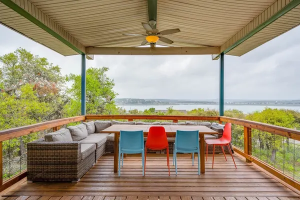 Photo 1 - 4 3 two King Beds Perfect Sunset Lake Views Pickleball Fire pit Lvl2 EV POA Pool