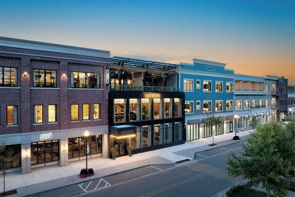 Photo 1 - Ada Hotel