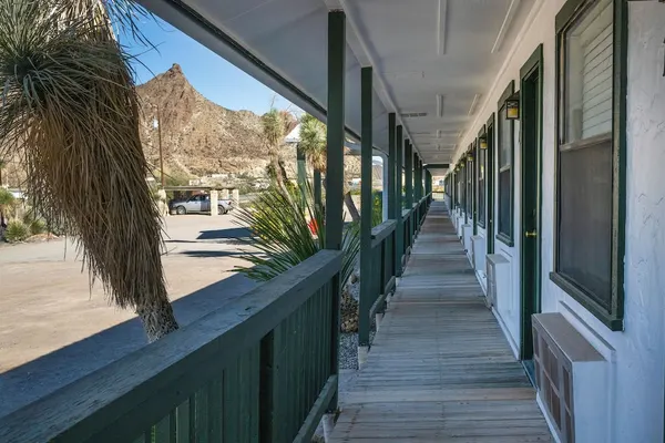 Photo 1 - Big Bend Station