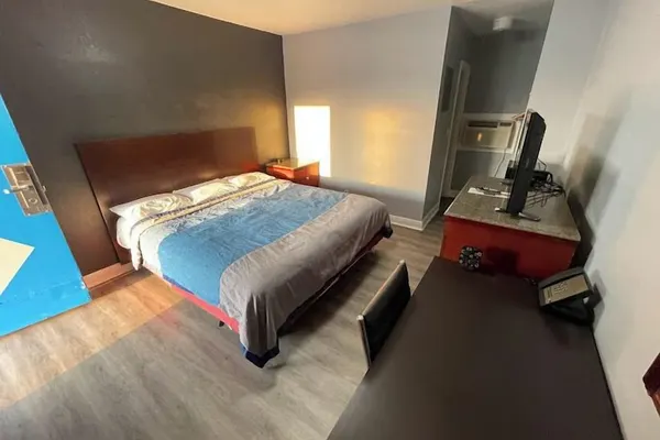 Photo 1 - Reed Motel