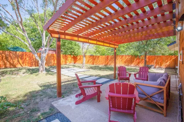 Photo 1 - Bedroom in Home 7 Miles from Downtown