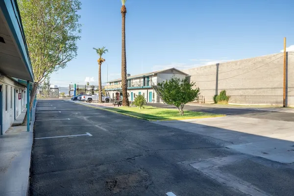 Photo 1 - Motel 7 By Oyo Near Phoenix Airport