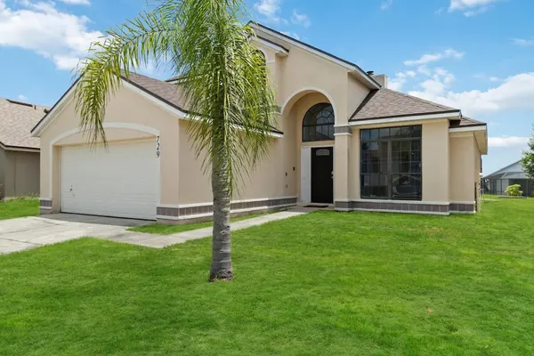 Photo 1 - 5/3 Private Pool House Near all Famous Attractions!!!