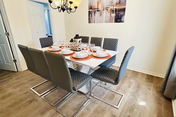 Photo 1 - 5/3 Vacation Home With a Large Pool Near the Disney Attractions!!