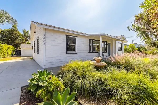 Photo 1 - Coastal Palm Haven - With Hot Tub