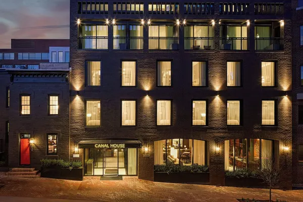 Photo 1 - Canal House of Georgetown, a Tribute Portfolio Hotel