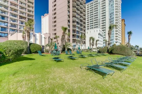 Photo 1 - 3 BR Palms Resort Oceanfront
