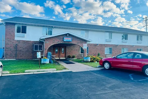 Photo 1 - Villa Inn Motel Near Hwy 12 WI Capital O