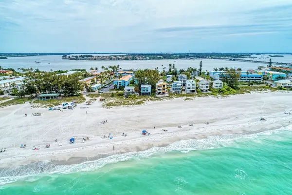 Photo 1 - Anna Maria Island Beach Happy-direct Beach Front-1br-1br