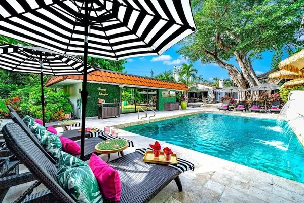 Photo 1 - #1 Beach Estate Las Olas Beach Best Location